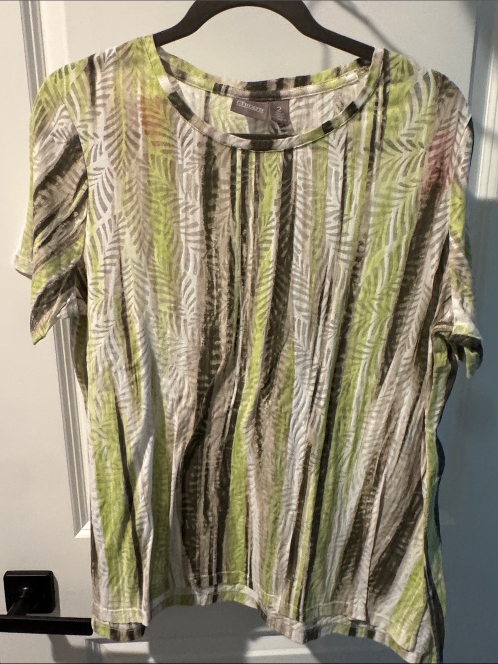 Chicos Green Striped Leaf-Print Women’s Tee